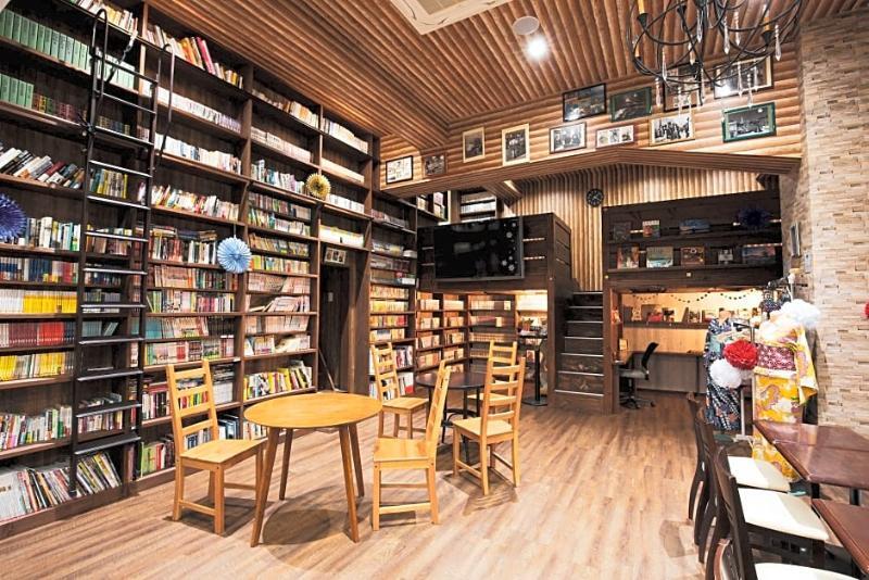 Cafe&Hostel Kimi To Ichigo Ōsaka Eksteriør bilde