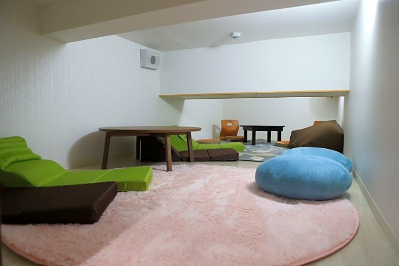Cafe&Hostel Kimi To Ichigo Ōsaka Eksteriør bilde